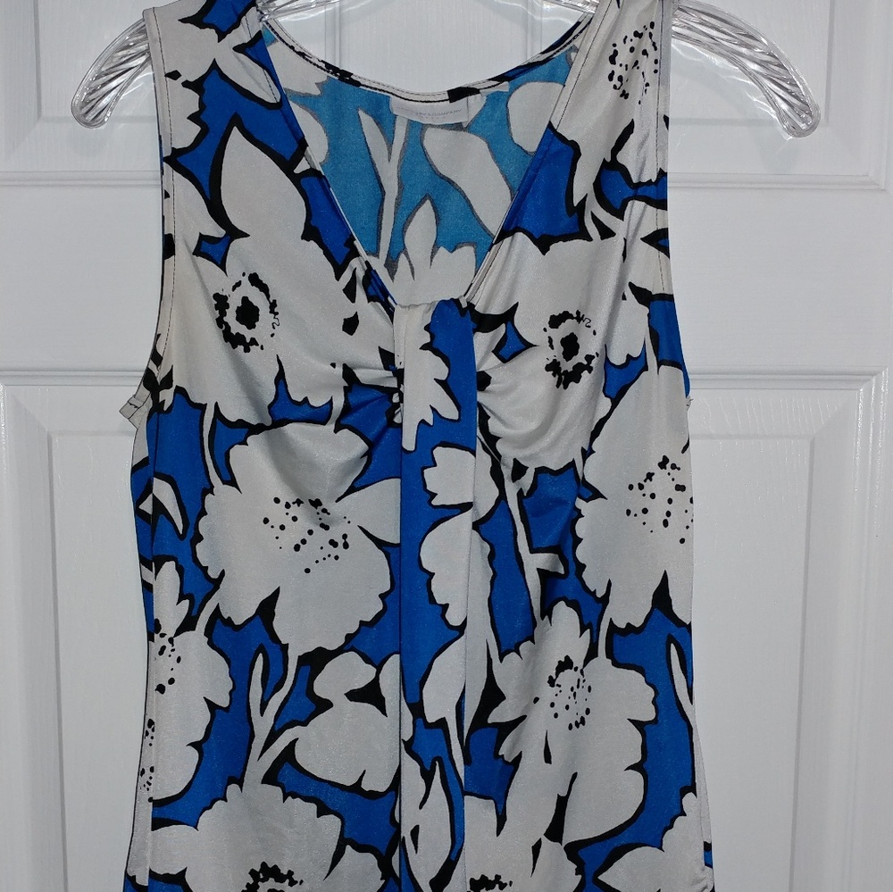 ⛄ N.Y & company sleeveless top Sz Medium